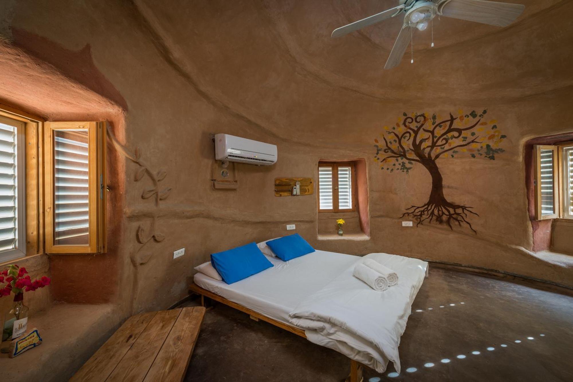 Kibbutz Eco-campus * Lotan
